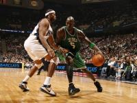 FB体育官网-当欧冠半决赛点燃欧洲之夜，森林狼已悄然锁定未来