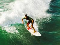 FB体育官方网站-双线争锋，英超天王山对决与鹈鹕的硬仗启示