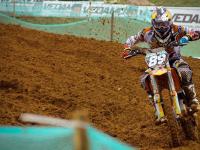 FB体育在线-奥纳纳压力下完成爆发，拜仁血拼尤文—欧冠之夜的双重交响