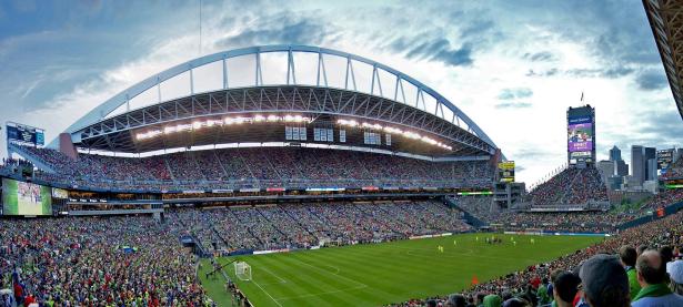 FB体育下载-猛龙绝杀76人，莫兰特惊艳四座，一场改写格局的经典之战