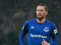 FB体育网页版-逆转之夜，福克斯独扛上海队翻盘雷霆