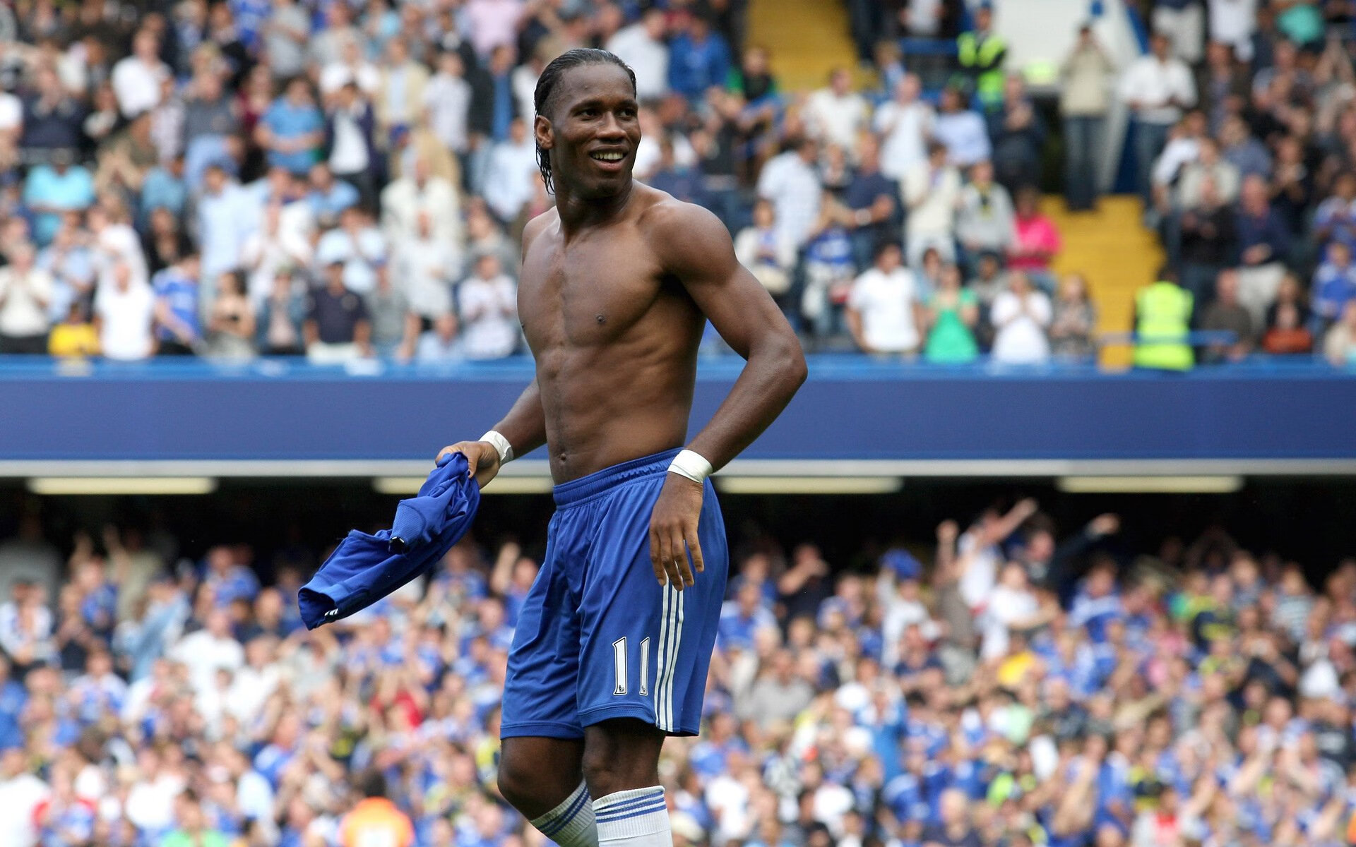 猛龙击溃尼克斯,恩比德成为关键先生,一场定义赛季的胜利