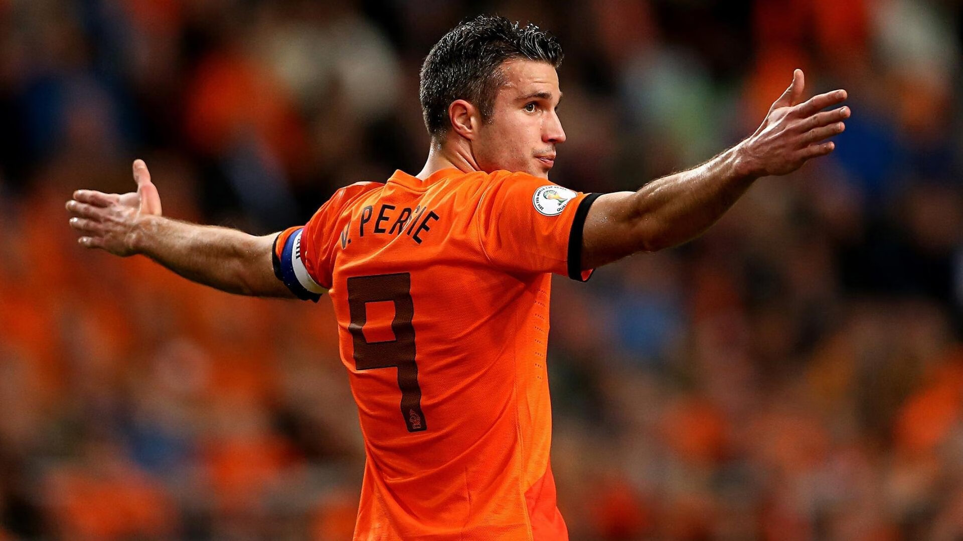 当圣西罗的节奏遇见NBA的接管时刻，伊萨克与AC米兰的跨界启示